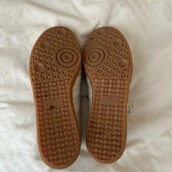 Adidas Samba OG Aluminum Gum Sneakers - Picture 4 of 5